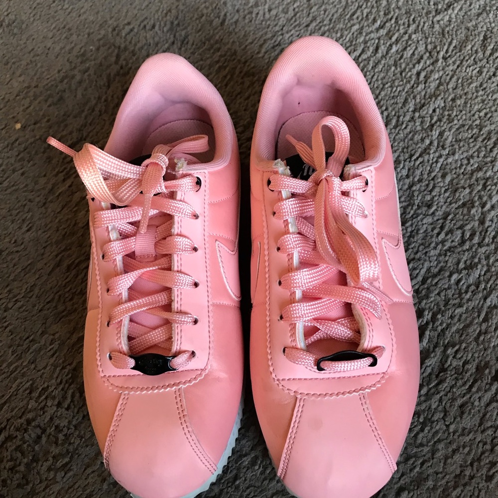 Nike pink sneakers